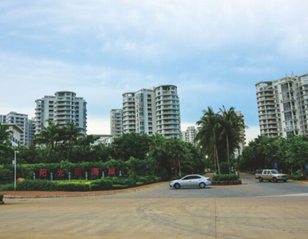 ?？陉柟馕骱０?></div><!-- 圖片大小 500*300 -->
                <div   id=